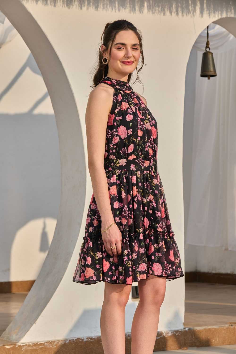 Iris halter dress-Black